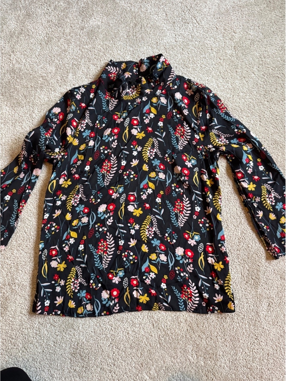 Boden Black Floral Long-Sleeve Blouse / Top – Size US 6R Moody Botanical Print